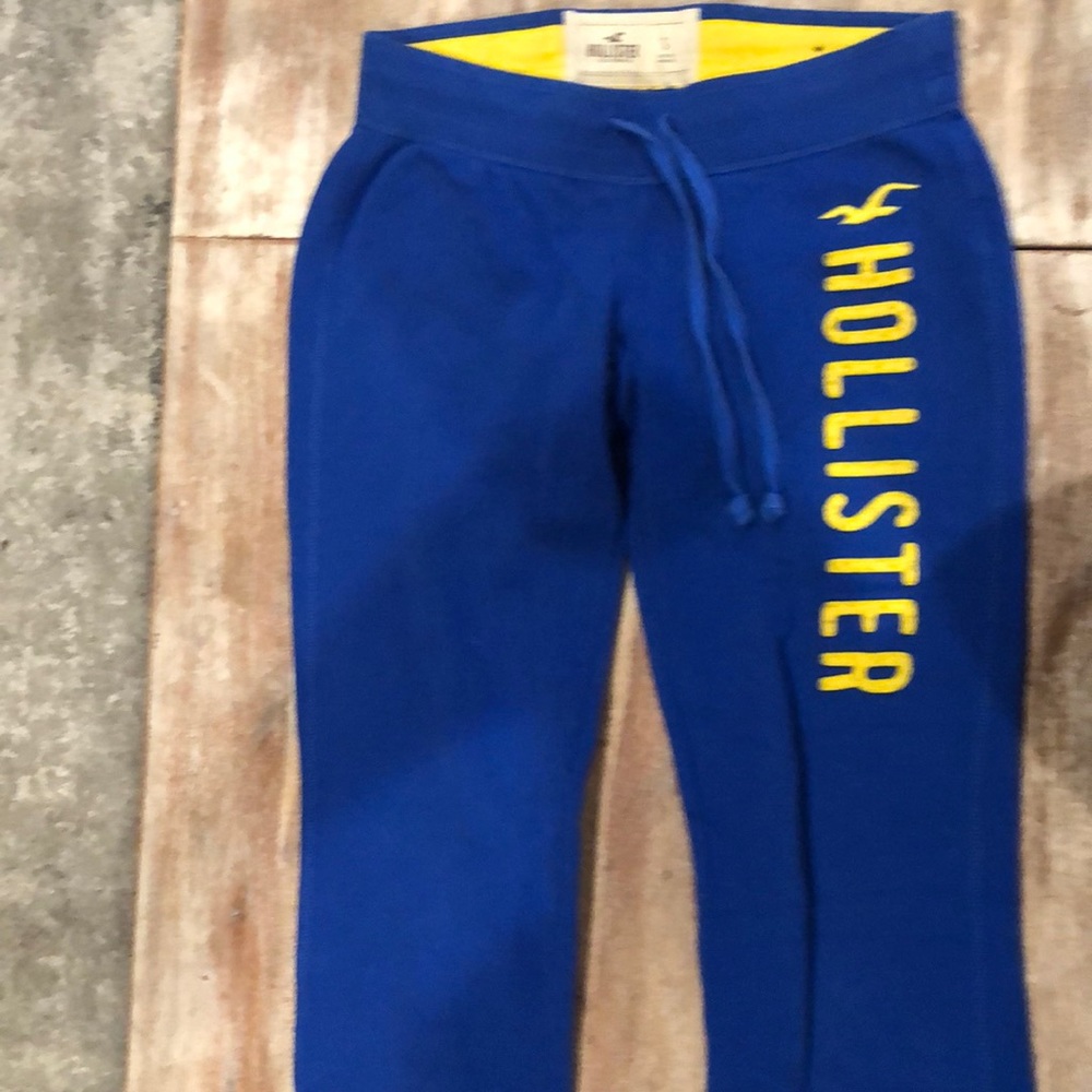 sweatpants